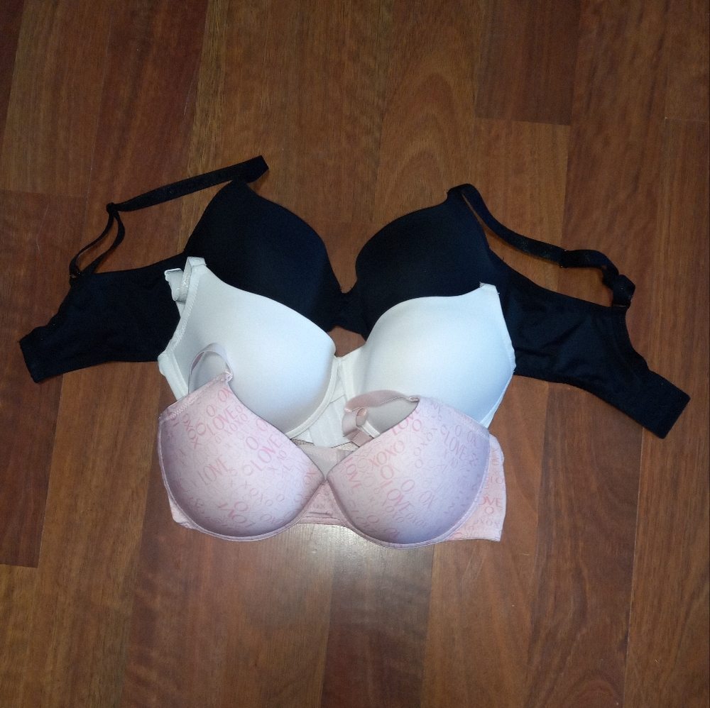 3 XOXO 36D Bras